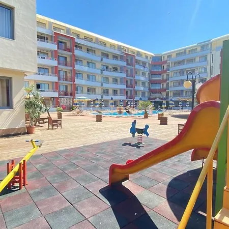 Bratanov Plaza * Sunny Beach