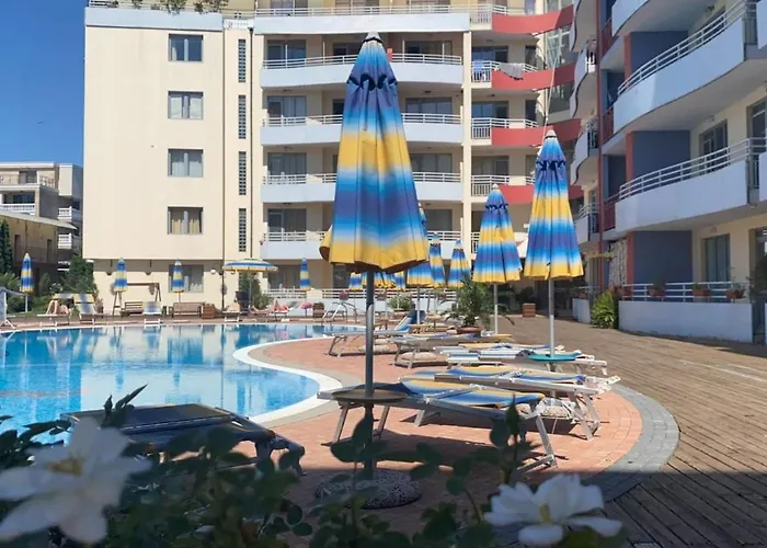 Daire Bratanov Plaza