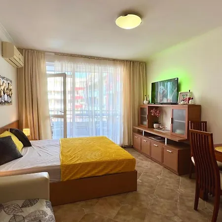 Bratanov Plaza Daire *