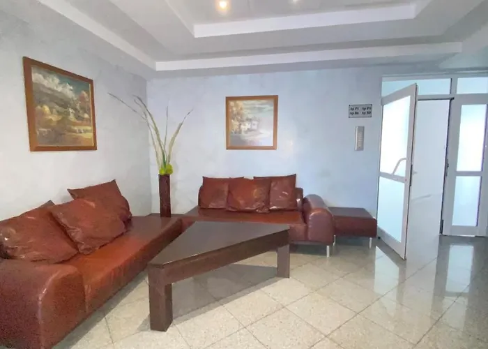 Bratanov Plaza Apartamento