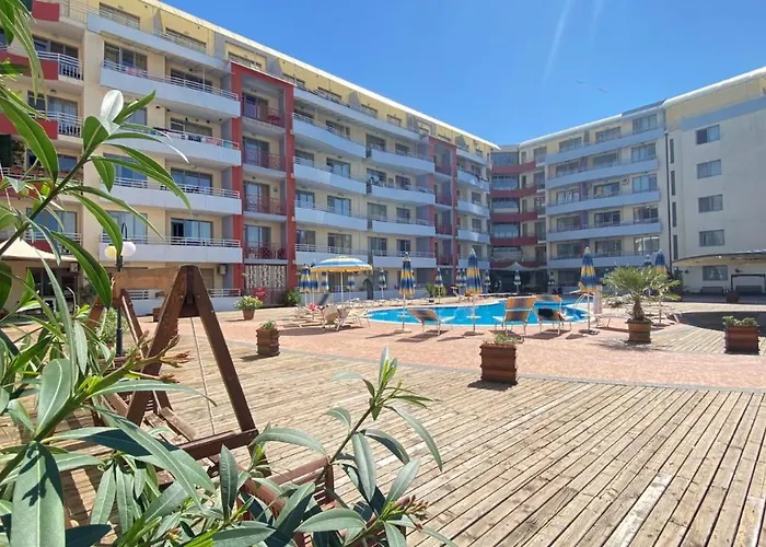 Bratanov Plaza Apartamento