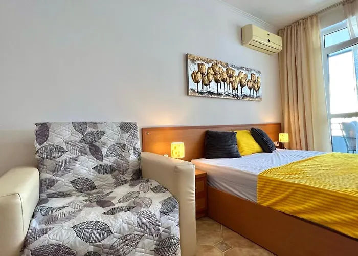 Apartamento Bratanov Plaza *