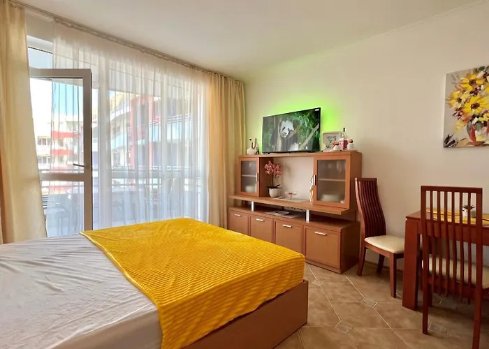 Bratanov Plaza * Sunny Beach